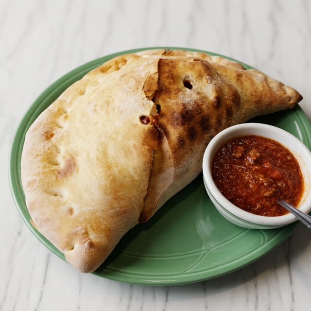Calzone - Lunch.